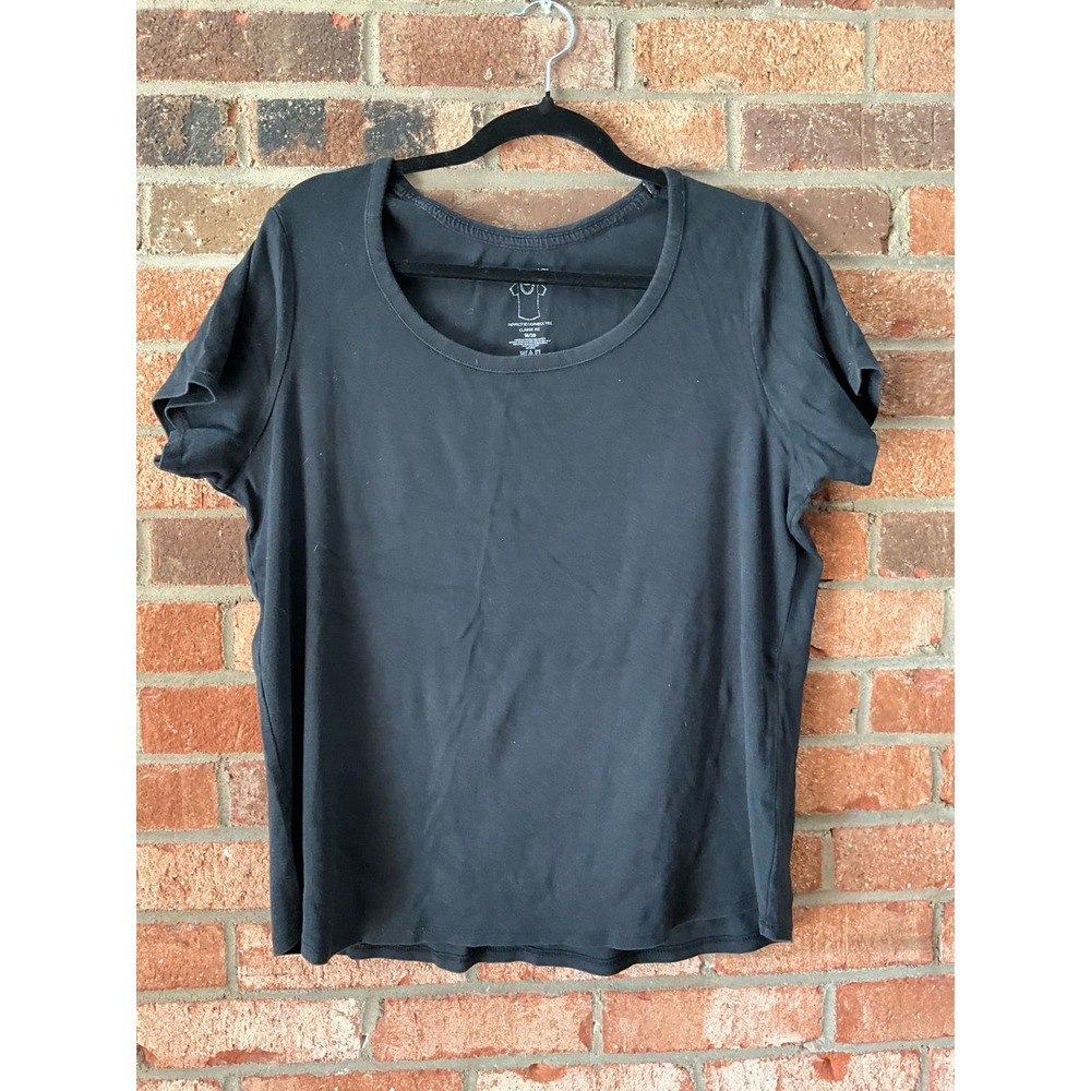 Avenue T-Shirt PLUS SIZE 2X 18/20 BLack Scoop neck